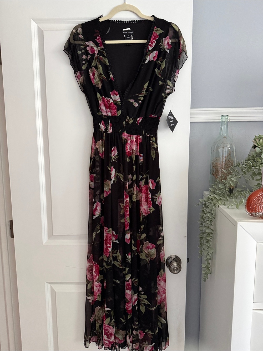 Black Floral V-Neck Maxi Dress NWT